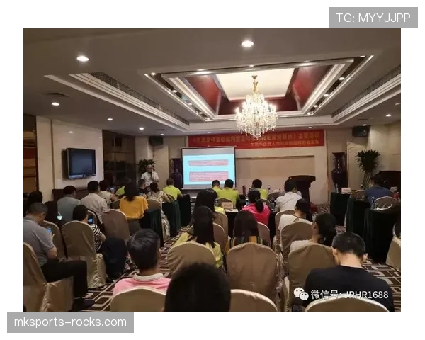 身体冲撞判罚标准详解及裁判判定要点解析